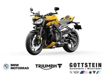 triumph-street-triple-765-rs-mit-zubehor