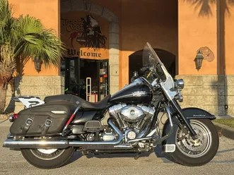 2011-road-king-r-classic