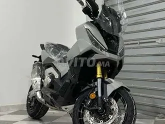 x-adv-honda-xadv-750-gris-nardo