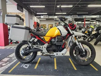 2022-moto-guzzi-v85-tt-adventure
