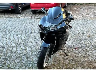 suzuki-gsxr-750-k1