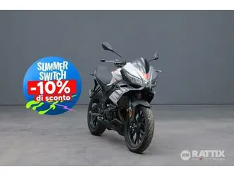 vendo-aprilia-tuono-125-2021-24-nuova-a-barzago-codice-9642093-moto-it