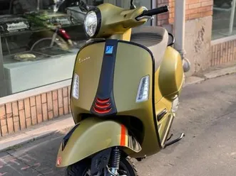 vespa gts 125 super sport - série jaune mat • 200 km • g