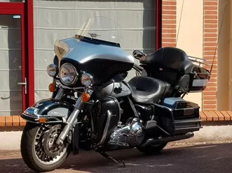 harley-davidson-electra-glide-ultra-classic-1ere-main