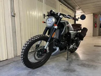 vendo-fb-mondial-hps-300-2020-21-usata-a-milano-codice-9643210-moto-it