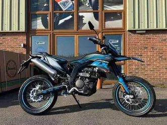 fb-mondial-smx-125-motard-pre-reg