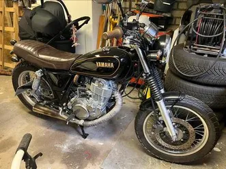 yamaha-sr-400-brat-nieuwstaat-motoren-yamaha-marktplaats