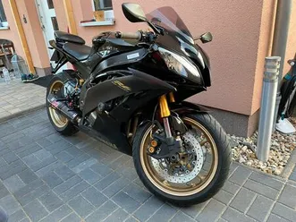 yamaha-bis-31-05-r6-schwarz-gold-rj15-yzf-tuev-neu