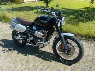 triumph-scrambler-1200-xc-mit-zubehor