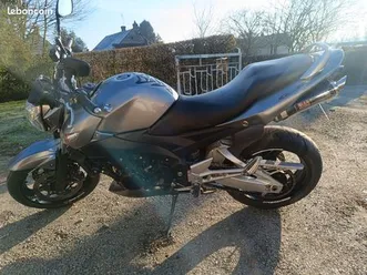 suzuki-600-gsr-mtt1