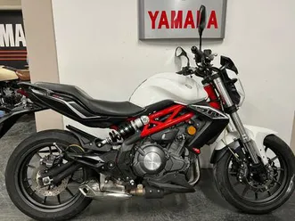 vendo-benelli-bn-302-2014-16-usata-a-castellammare-di-stabia-codice-9645205-moto-i