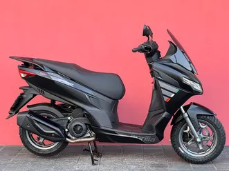 aprilia-sxr-50-45km-h