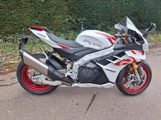 aprilia-rsv4-1100-factory-speed-white-neufahrzeug