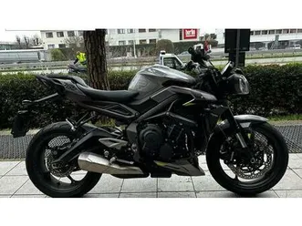 vendo triumph street triple r (2020 - 22) usata a trezzano sul naviglio (codice 9644845) - moto.it