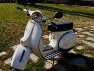 vespa-px-150-senza-frecce