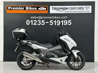 2014-14-honda-750-scooter