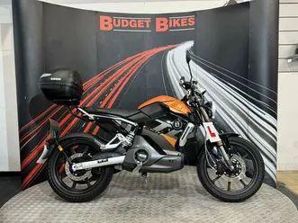 vmoto-super-soco-tc-max-125-electric-twist-and-go-1-owner-comes-with-new-mot-and-war