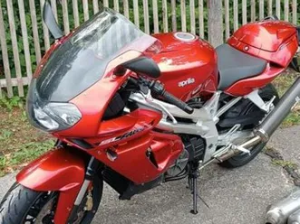 aprilia sl1000 falco