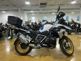 2023-bmw-r-1250-gs