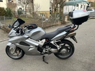 honda-vfr-800