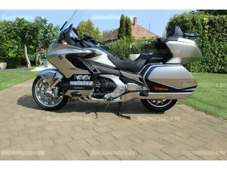 honda-gl-1800-gold-wing