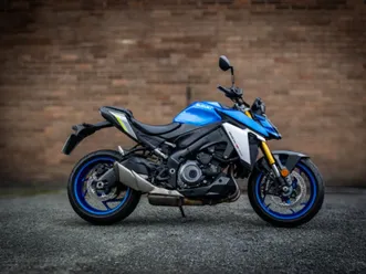 suzuki gsx-s1000 2023 @ megabikes