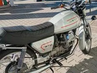 moto guzzi v 35 - 1982