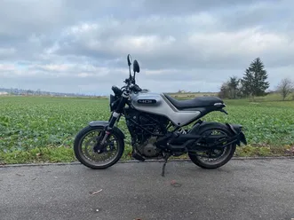 husqvarna-svartpilen-401