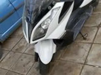 kymco downtown 300i - 2010