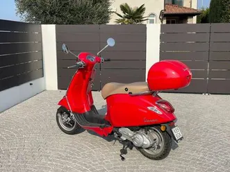vendo-vespa-primavera-50-2t-2014-17-usata-a-alba-codice-9651820-moto-it