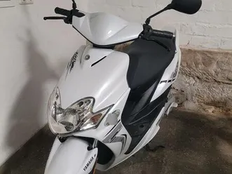 yamaha-jog-r-50-roller