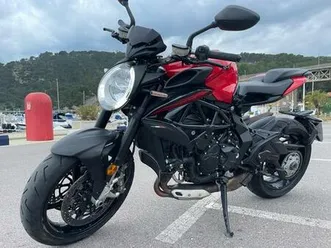 mv-agusta-brutale-800r-a2
