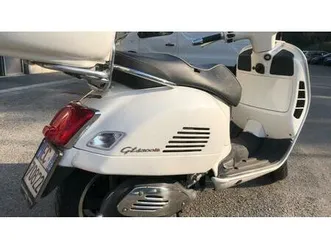 vendo vespa gts 300 super abs (2014 - 16) usata a cantu' (codice 9653522) - moto.it