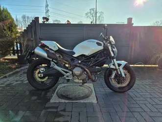 ducati-696