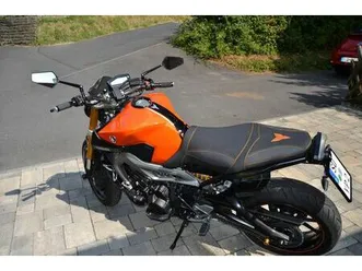 yamaha-mt-09-oder-tausch-gegen-schone-vespa-gts-300-ss