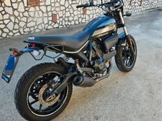 ducati-scrambler-sixty2-anno-2017-cil-400