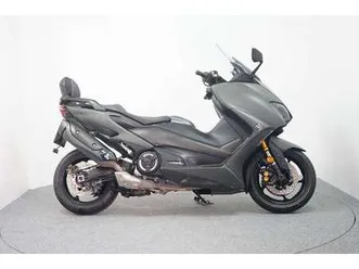 yamaha-tmax-560-t-max-tech-max