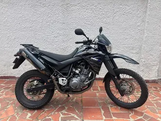 motocicleta-xt660r-2018
