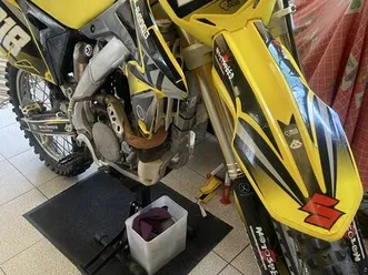 suzuki rmz 250 calvão