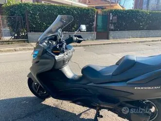 suzuki burgman 400