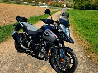 suzuki-top-gepflegte-v-strom-1000-ccm