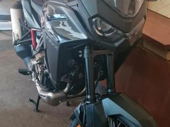 crf1100-africa-twin-mj-04-24-dct-elek-fahrwerk-4000-eur-sparren