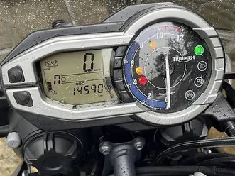 moto-triumph-tiger-800-xc