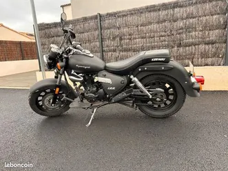 moto-125-cc-keeway-superlight