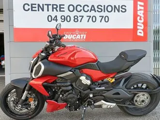 ducati-diavel-v4-2024-1158-cm3-moto-roadster-2-800-km-84000-avignon