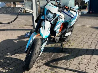 ktm-smcr-690