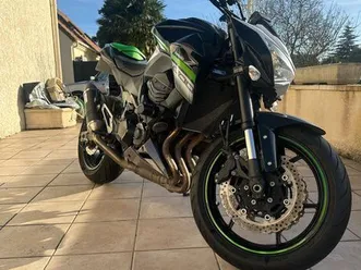 kawasaki-z800-abs