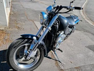 suzuki-marauder-vz800