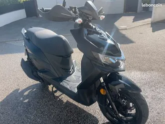 scooter-sym-jet-4-rx-50-cc-annee-2023