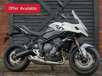 triumph-tiger-sport-660-660-cc